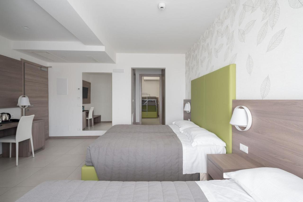 Hotel Iris Jesolo Dış mekan fotoğraf