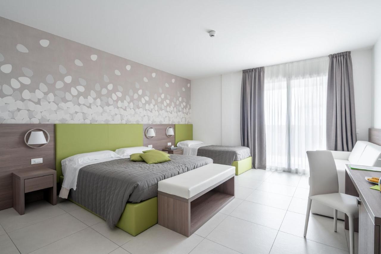 Hotel Iris Jesolo Dış mekan fotoğraf