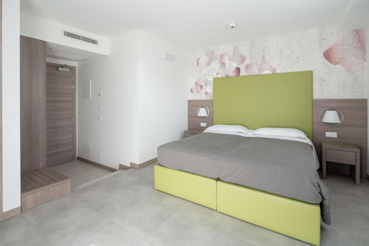 Hotel Iris Jesolo Dış mekan fotoğraf
