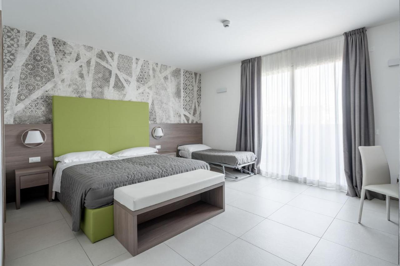 Hotel Iris Jesolo Dış mekan fotoğraf