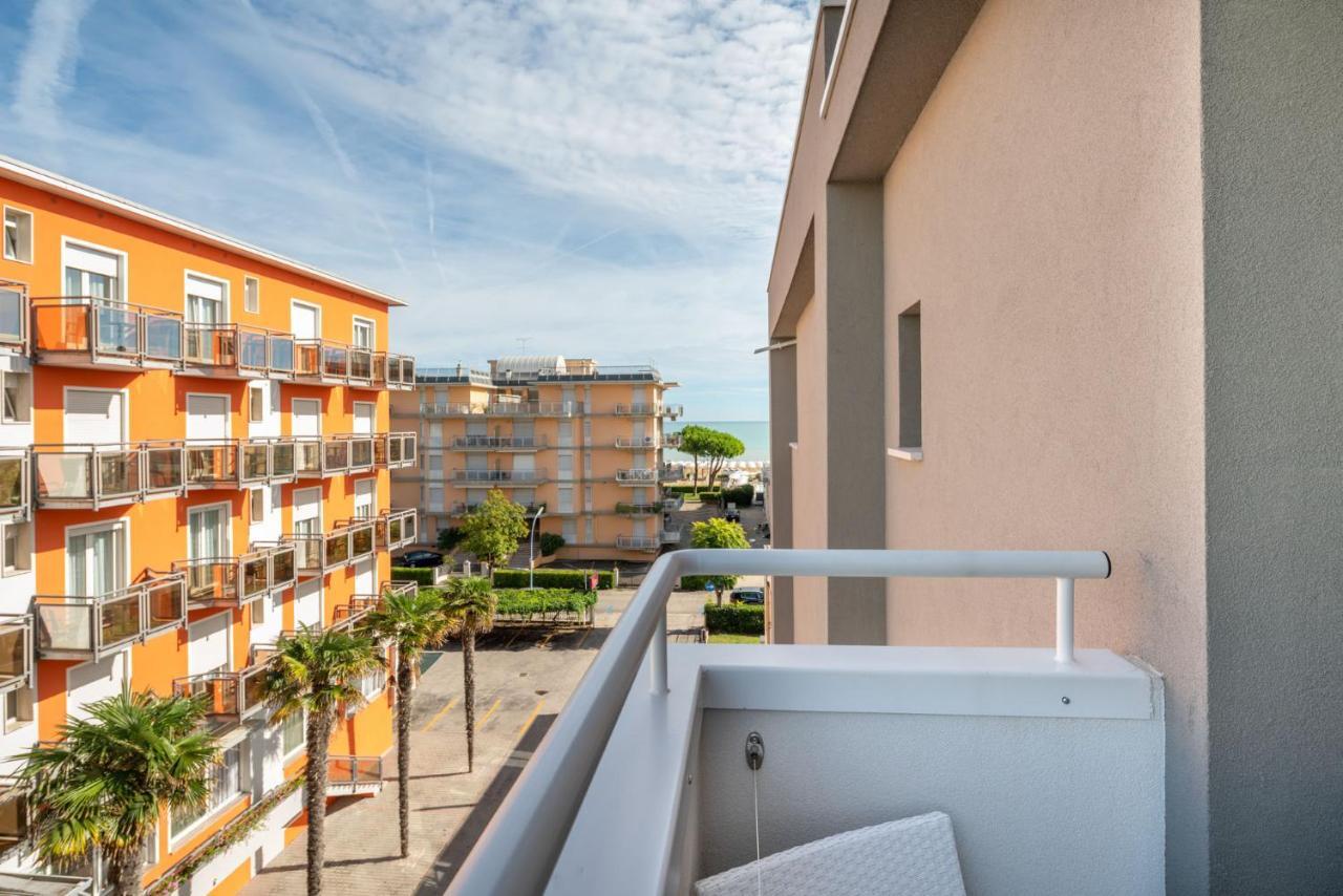 Hotel Iris Jesolo Dış mekan fotoğraf